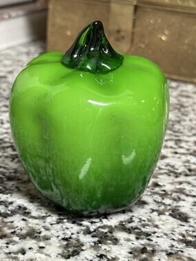 Green Pepper Murano Style Glass Home Decor Vegetable Art Deco